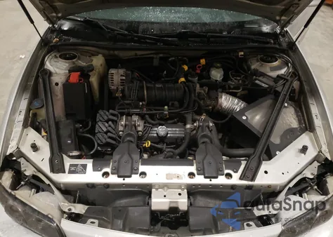 2001 Pontiac Grand Prix Gt z USA, uszkodzony, nr VIN 1G2WP12K41F236700